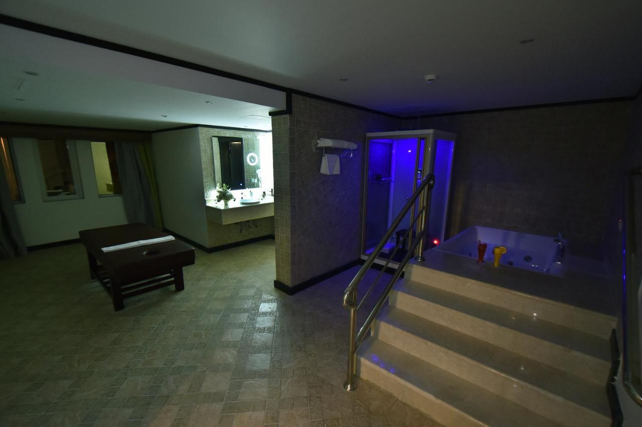 The District Hotel 4*